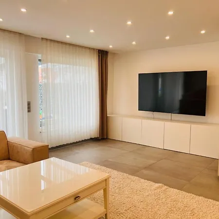 Carpediem Piscina Privada, Jacuzzi Y Parking Gratuito Будинок відпочинку Плайя-Бланка